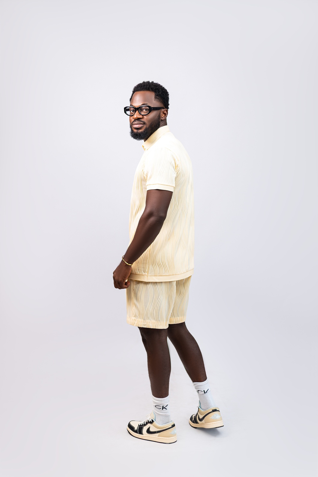 D6 Collection Cream - Image 4